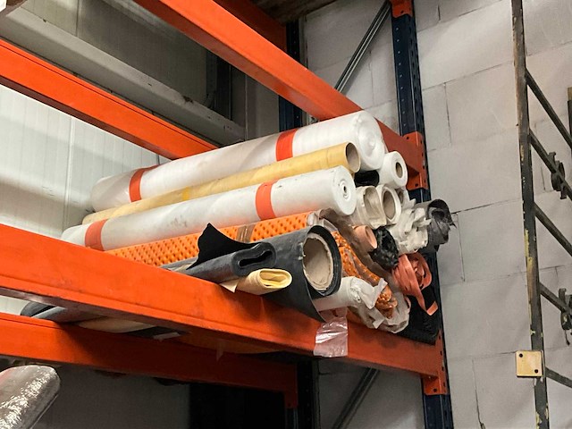 Partij aannemersmaterialen en gereedschap - afbeelding 16 van  21