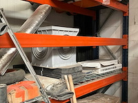 Partij aannemersmaterialen en gereedschap - afbeelding 17 van  21