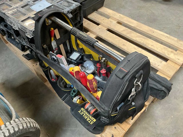 Partij aannemersmaterialen - afbeelding 7 van  8