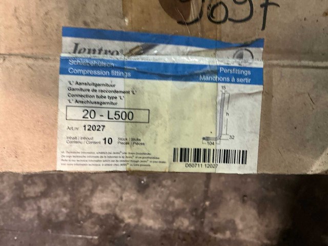 Partij aansluitgarnituren - afbeelding 8 van  10