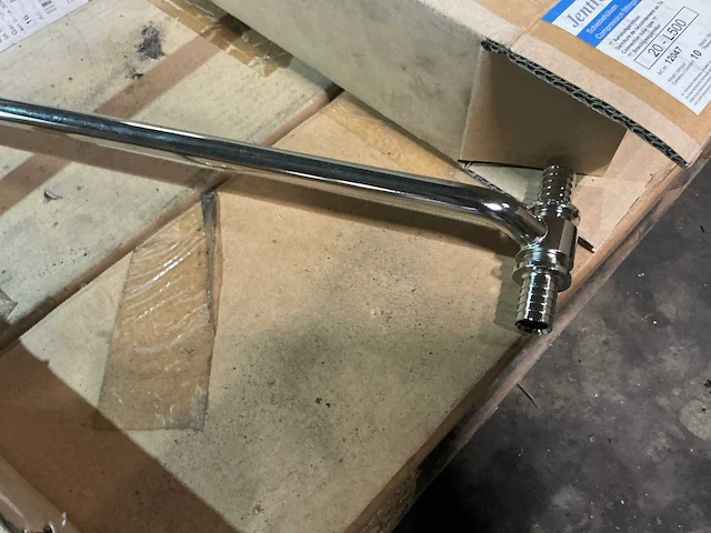Partij aansluitgarnituren - afbeelding 4 van  10