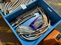 Partij aansluitslangen - afbeelding 3 van  4