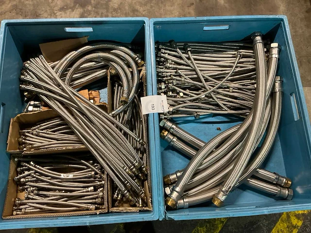 Partij aansluitslangen - afbeelding 1 van  6