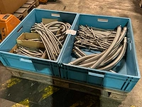 Partij aansluitslangen - afbeelding 2 van  6