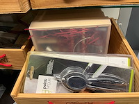 Partij accesoires - afbeelding 14 van  58