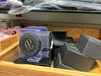 Partij accesoires - afbeelding 22 van  58