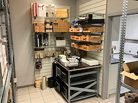 Partij accesoires - afbeelding 12 van  58