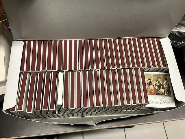 Partij accesoires - afbeelding 30 van  58