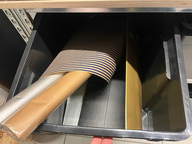 Partij accesoires - afbeelding 32 van  58