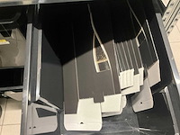 Partij accesoires - afbeelding 33 van  58