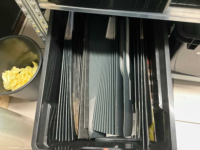 Partij accesoires - afbeelding 35 van  58