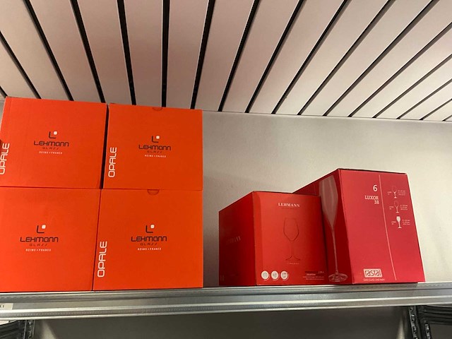 Partij accesoires - afbeelding 39 van  58