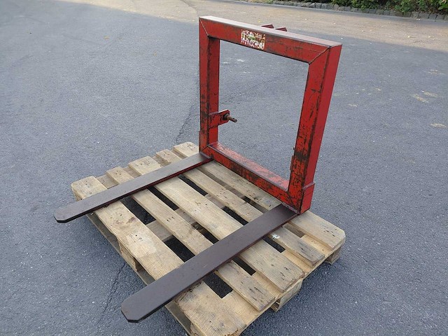 Partij accessoires mini tractoren - afbeelding 1 van  28
