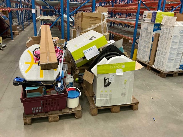 Partij accessoires voor opzetzwembaden - afbeelding 1 van  6