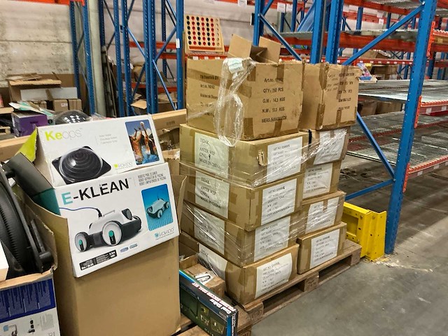 Partij accessoires voor opzetzwembaden - afbeelding 3 van  6