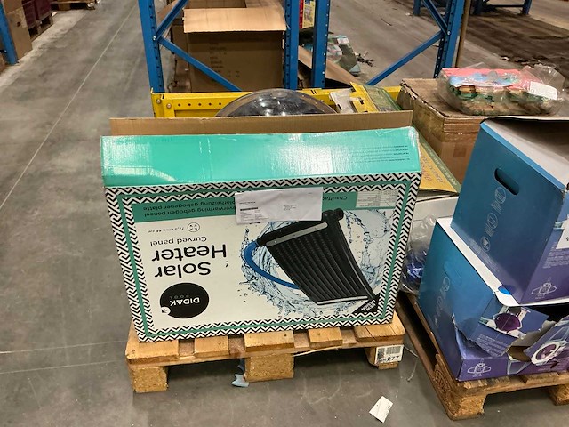 Partij accessoires voor opzetzwembaden - afbeelding 2 van  5