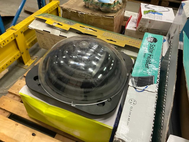 Partij accessoires voor opzetzwembaden - afbeelding 5 van  5