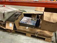 Partij accessoires voor opzetzwembaden - afbeelding 1 van  5