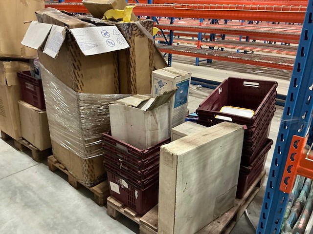 Partij accessoires voor opzetzwembaden - afbeelding 4 van  5