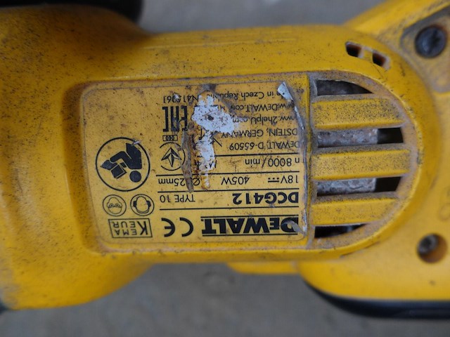 Partij accu dewalt machines - afbeelding 3 van  9