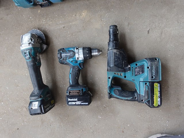 Partij accu makita machines - afbeelding 2 van  5