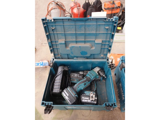 Partij accu makita machines - afbeelding 1 van  5