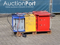 Partij acculader's - afbeelding 1 van  1