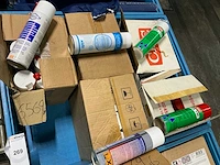 Partij aerosol spuitbussen - afbeelding 2 van  7