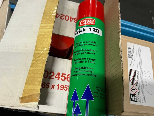 Partij aerosol spuitbussen - afbeelding 6 van  7