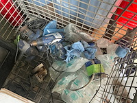 Partij afgekeurd materiaal - afbeelding 3 van  8