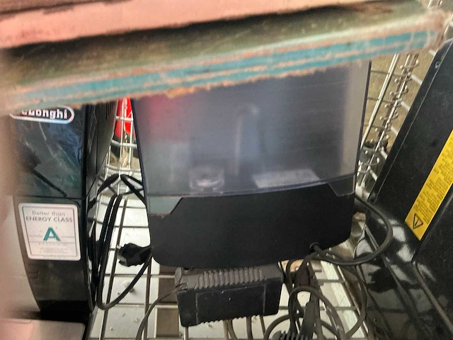 Partij afgekeurd materiaal - afbeelding 7 van  8