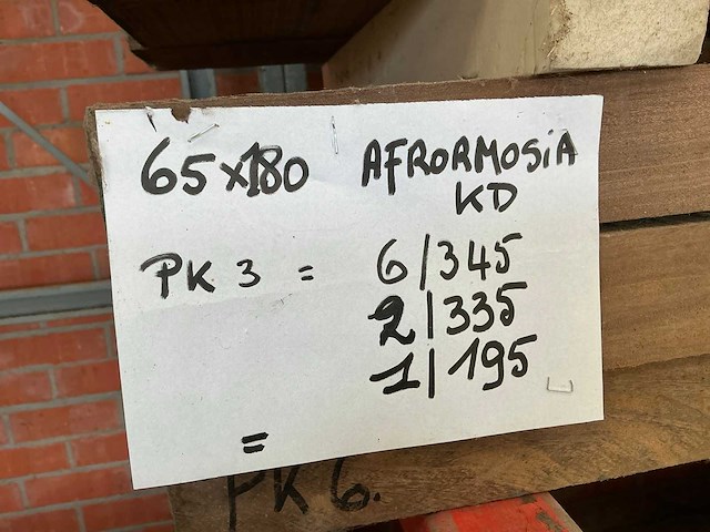 Partij afrormosia balken - afbeelding 5 van  5