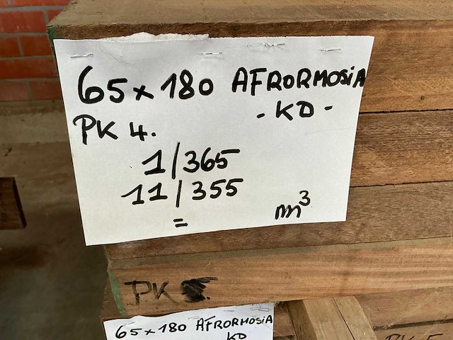 Partij afrormosia balken - afbeelding 3 van  4