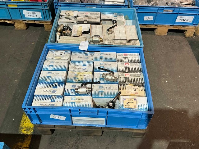 Partij afsluitkranen - afbeelding 3 van  11