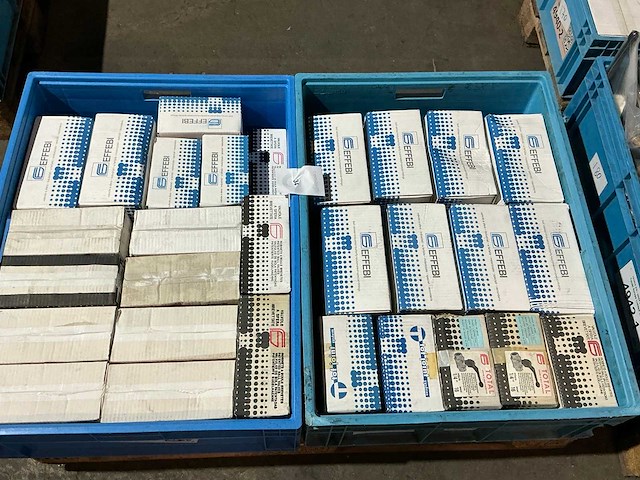 Partij afsluitkranen - afbeelding 2 van  9