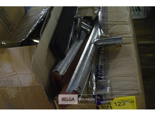 Partij aftrekkers - afbeelding 2 van  2