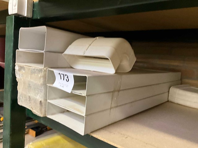 Partij afvoerbuizen (6x) en toebehoren - afbeelding 1 van  4