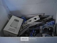 Partij afvoerstopjes en netjes - afbeelding 1 van  3