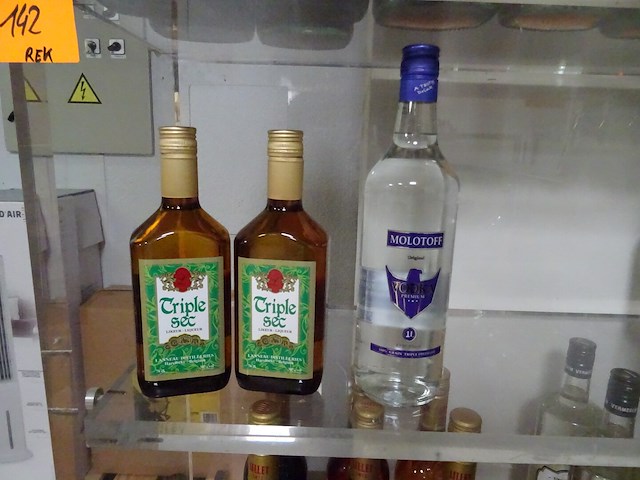 Partij alcoholische dranken + siropen - afbeelding 7 van  8