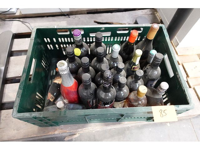 Partij alcoholische dranken - afbeelding 4 van  12