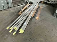 Partij alu profielen - afbeelding 1 van  4