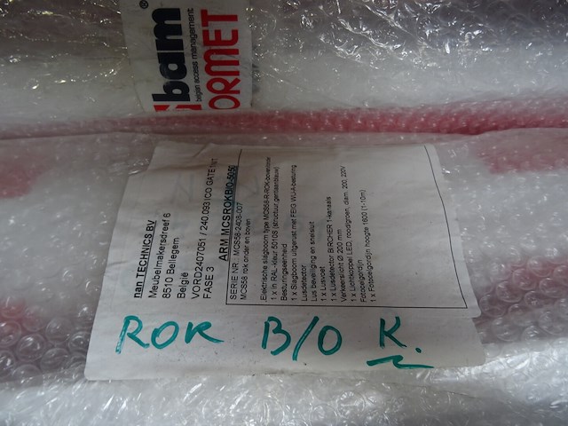 Partij alu slagbomen - afbeelding 9 van  12