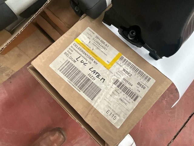 Partij aluminium dakdragers - afbeelding 3 van  4