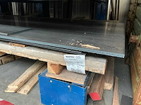 Partij aluminium en inox platen - afbeelding 2 van  28