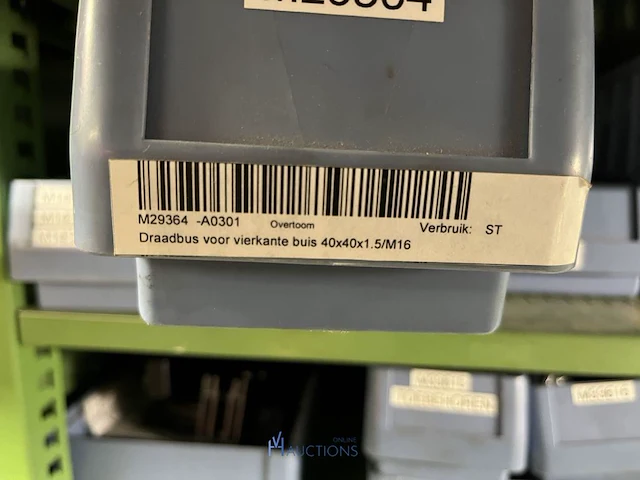 Partij aluminium profielen en machinebouwtoebehoren - afbeelding 3 van  109