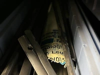 Partij aluminium profielen en machinebouwtoebehoren - afbeelding 4 van  109