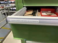 Partij aluminium profielen en machinebouwtoebehoren - afbeelding 36 van  109