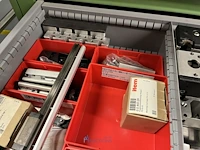 Partij aluminium profielen en machinebouwtoebehoren - afbeelding 42 van  109