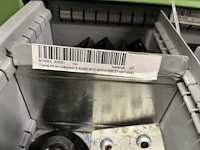 Partij aluminium profielen en machinebouwtoebehoren - afbeelding 48 van  109