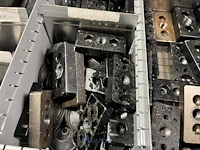 Partij aluminium profielen en machinebouwtoebehoren - afbeelding 52 van  109
